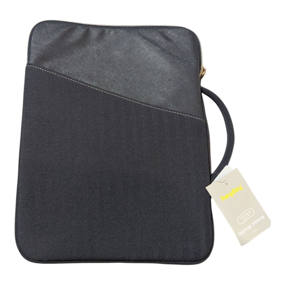 Heyday Laptop Sleeve - Holds Laptops up to 14"‎ - Black & Gold